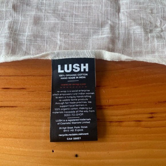 Lush enchanted gift set wrap -NWOT - Picture 2 of 5
